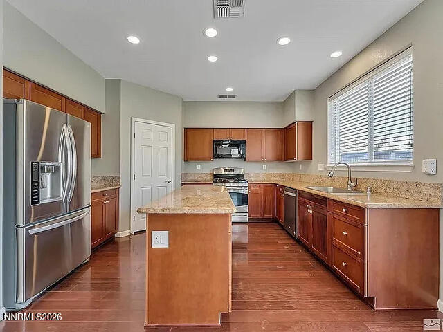 Building Photo - 3720 Thistledown Ct