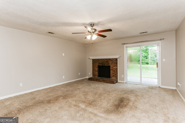 Building Photo - 7960 Creekstone Way