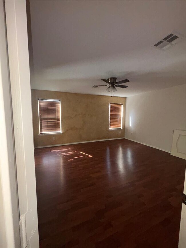 Building Photo - 5600 War Admiral Dr