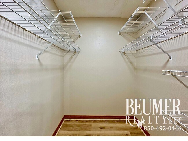 Building Photo - Lakefront Living Minutes to NAS & Perdido Beaches