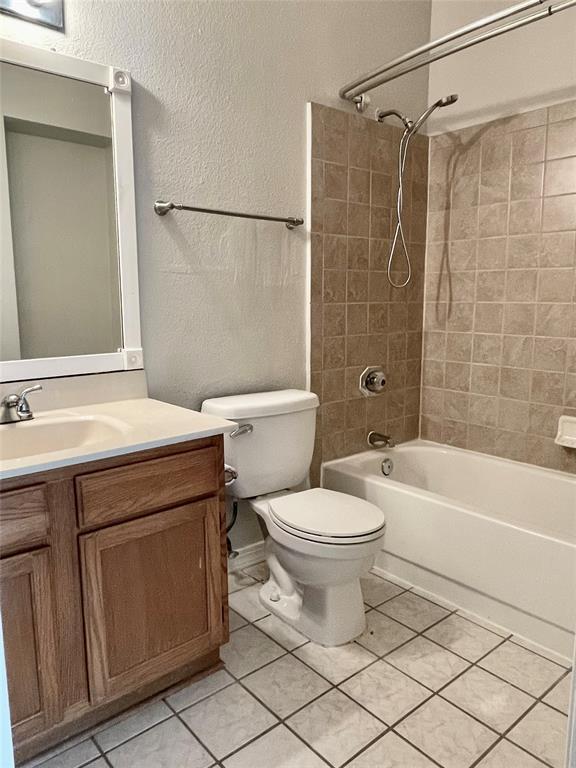Building Photo - 2450 Wickersham Ln