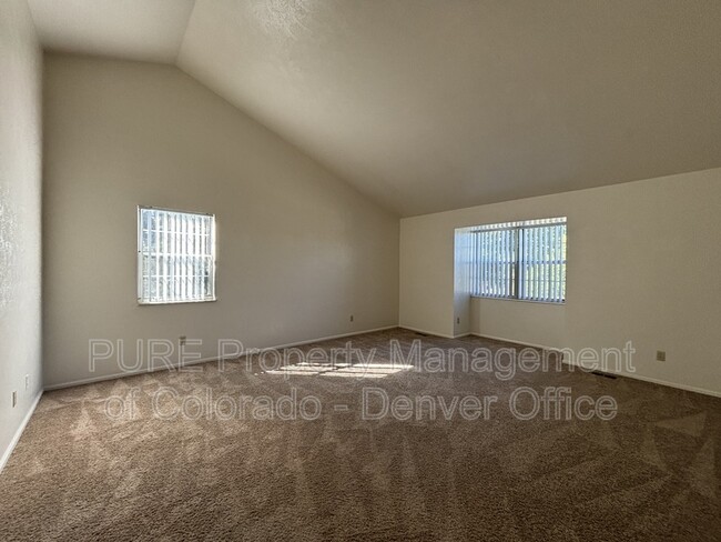 Building Photo - 3980 E Phillips Cir