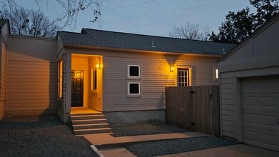 Building Photo - 263 Mooring Cir