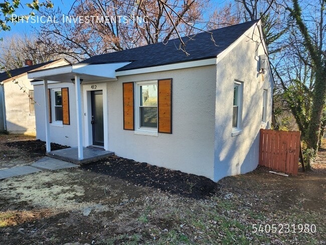 Building Photo - 412 Hanover Ave NW