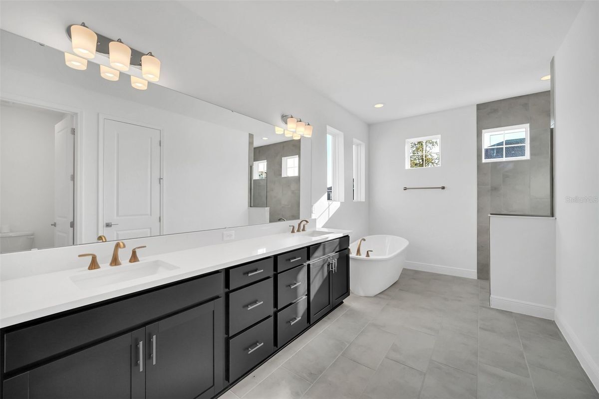 Building Photo - 4387 Renly Ln