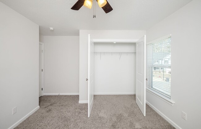 Building Photo - 5006 Anna Crk Wy