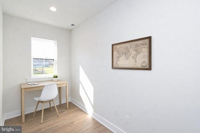 Building Photo - 51 E Clymer Ave