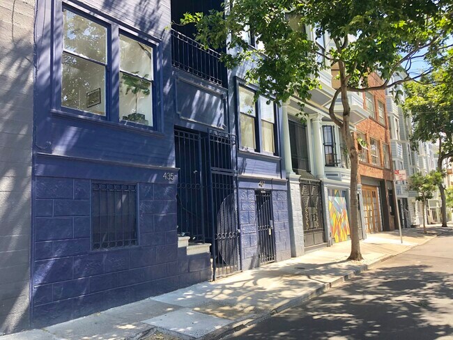Building Photo - 435 Tehama St