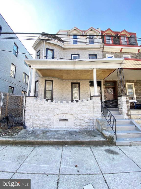 Building Photo - 1426 W Rockland St