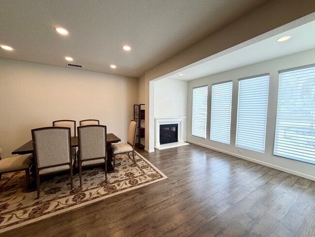 Building Photo - 1360 Wakefield Trail