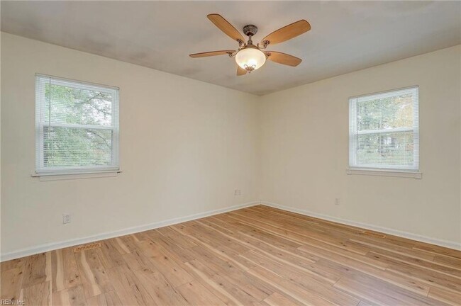 Building Photo - 3257 Yorkborough Way