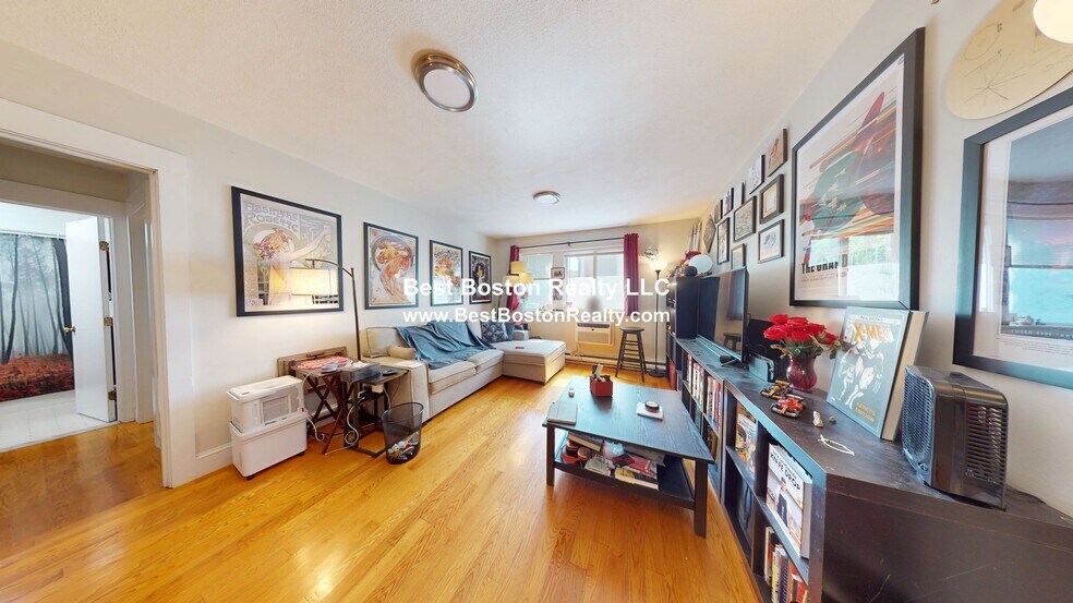 Building Photo - 387 Highland Ave