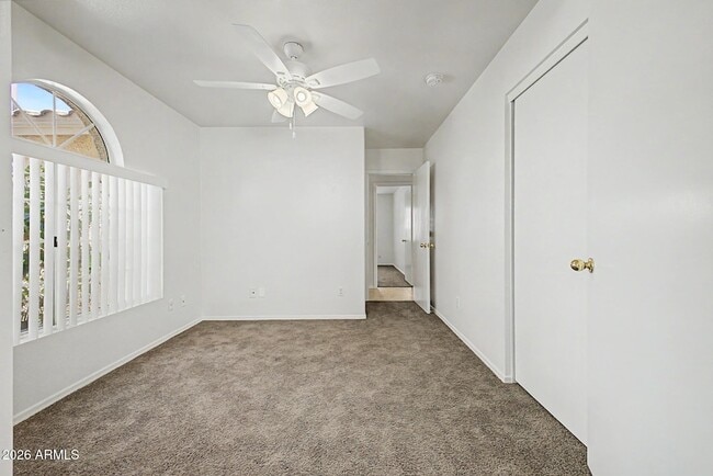 Building Photo - 851 W Palo Verde St