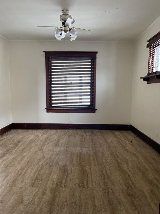 Building Photo - Spacious 4 bedroom house coming soon!!