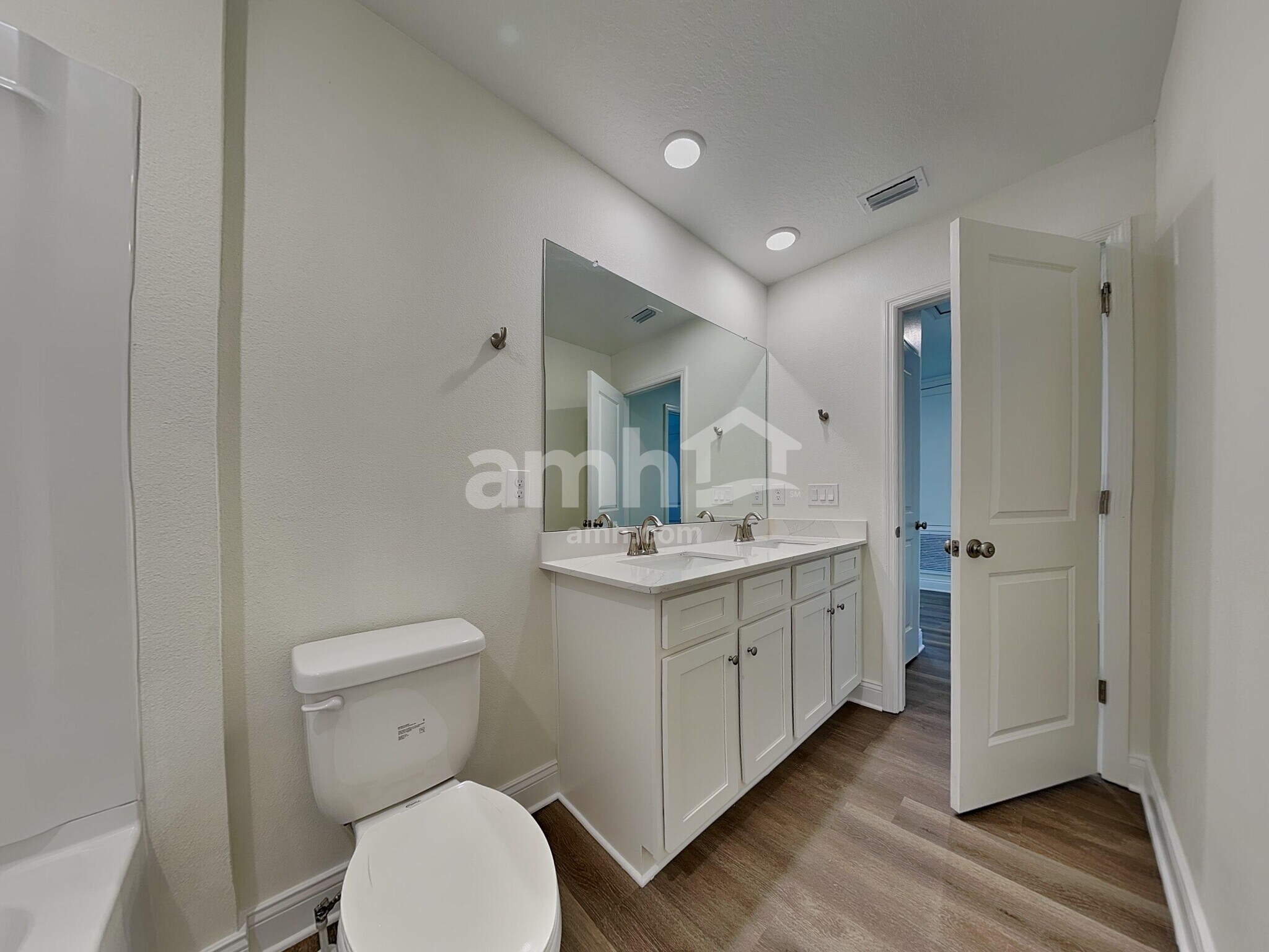 Building Photo - 2531 Feather Crst Dr