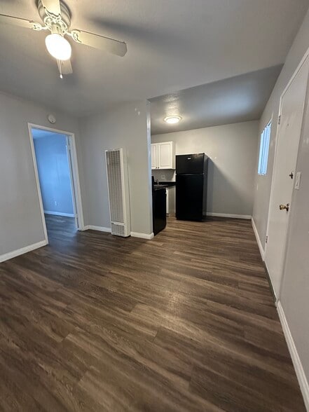 Building Photo - Vista Hermosa Apartments - All Utilities Incl