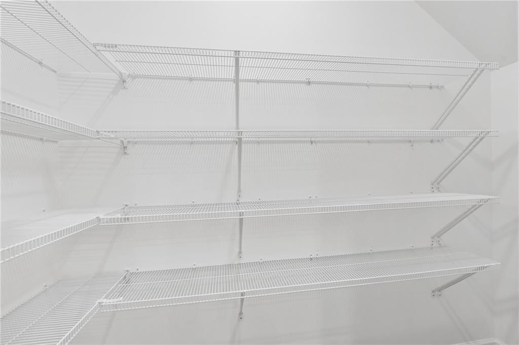 Building Photo - 1637 Winpost Ln NW