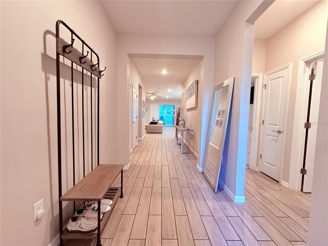 Building Photo - 8321 Praise Dr