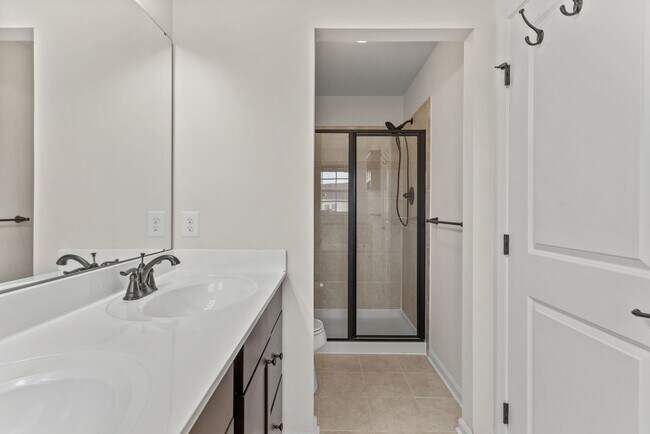 Building Photo - 6405 Walcott Ln