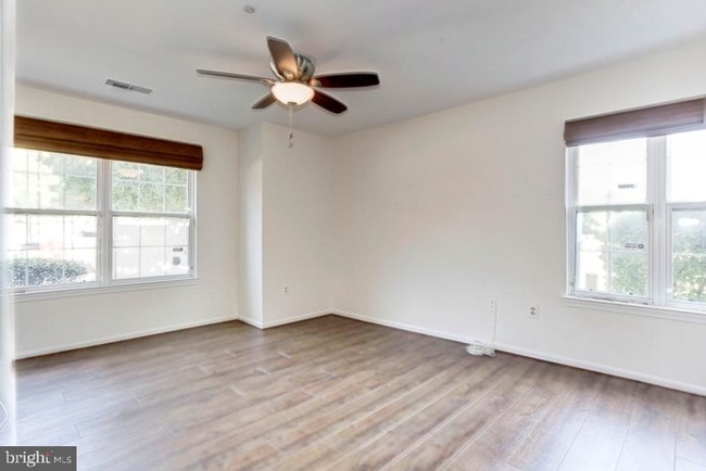 Building Photo - 6101 Wigmore Ln