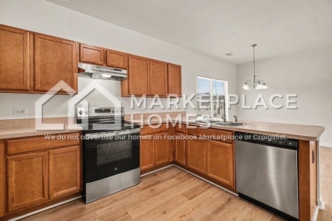 Building Photo - 5786 Westchase St