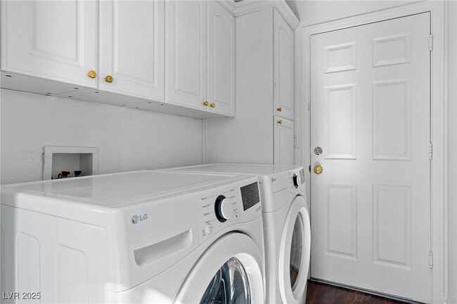 Primary Photo - 2829 Via Florentine St