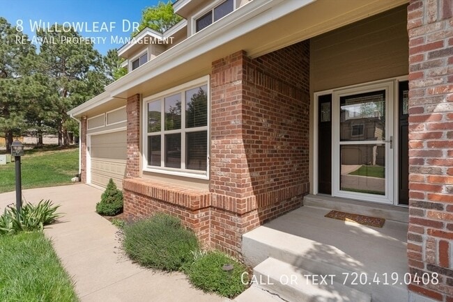 Building Photo - 8 Willowleaf Dr