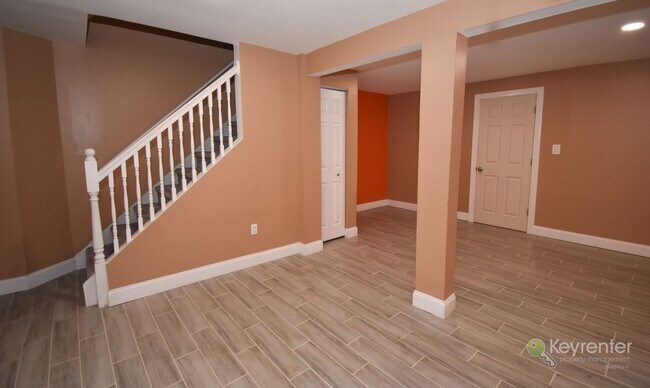 Building Photo - Spacious 2-Bed, 2-Bath Condo in Mill Ridge Community