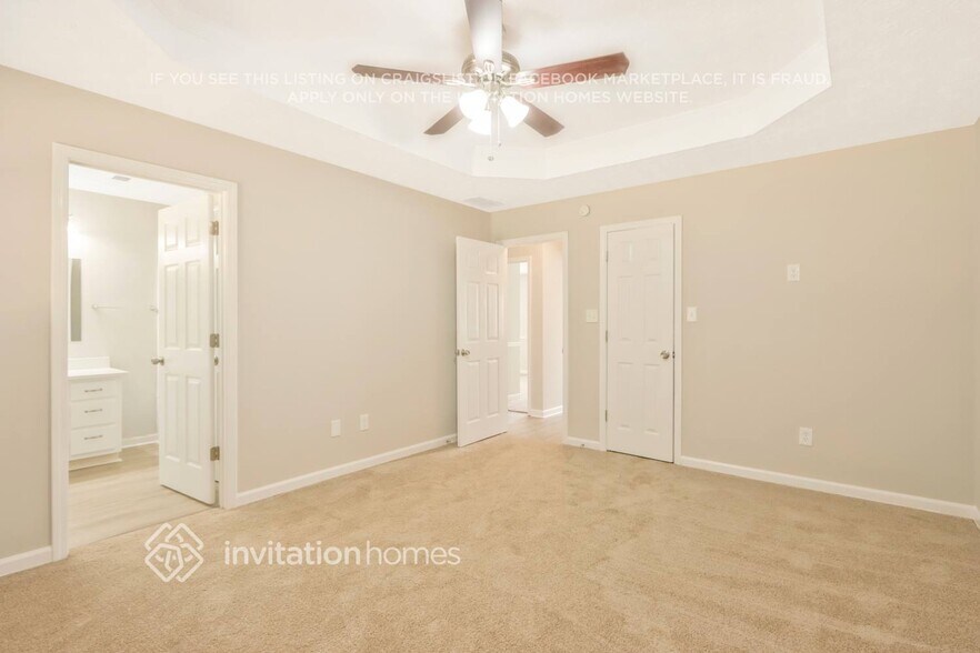 Building Photo - 230 Chimney Ct