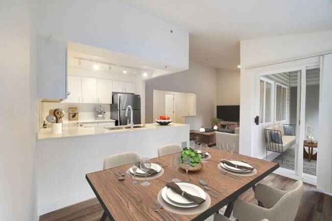 Interior Photo - Samara Redmond