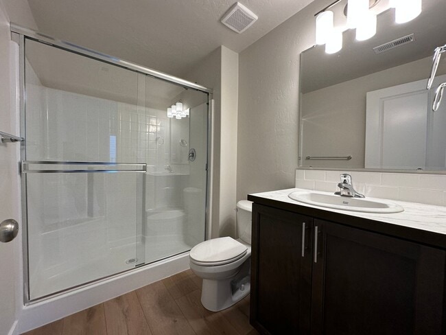 Building Photo - 3bed, 2bath 1,148sq.ft. 2car garage home in Harvest Creek Sub - Nampa