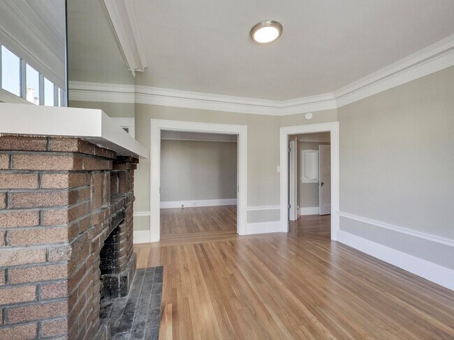 Building Photo - 159 Dolores St