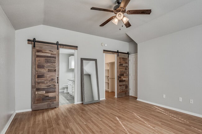 Building Photo - 1717 Briarcreek