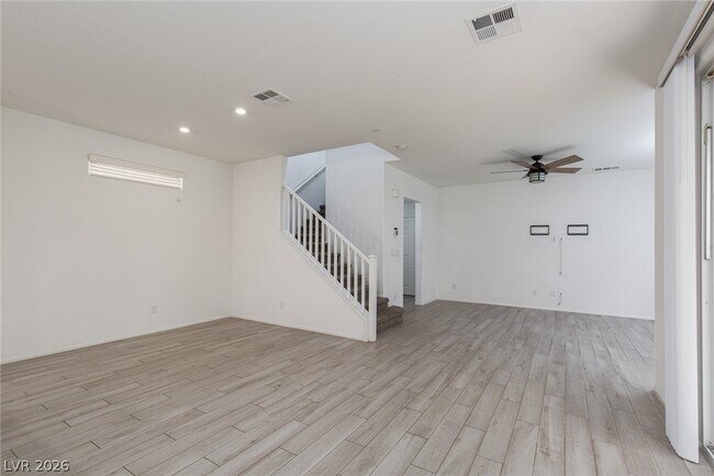 Building Photo - 8045 Skye Foxx St