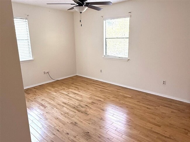 Building Photo - 15205 Cavalier Canyon Dr