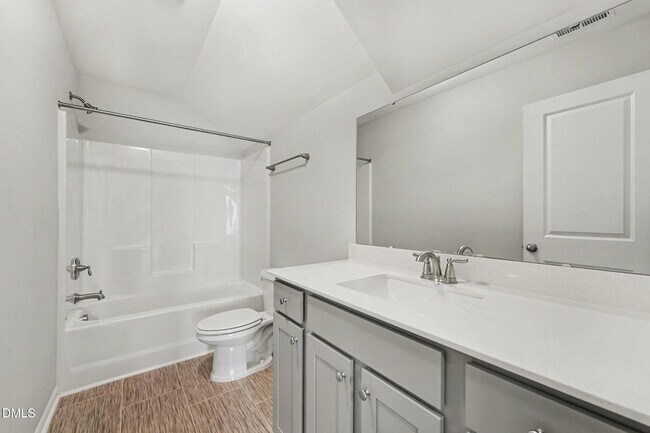Building Photo - 43 Henhouse Ct