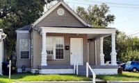Building Photo - 2BR/1BA House with nice back yard  LEASING SPECIAL - sign a 13-month lease by 7/31/2026 and secon...