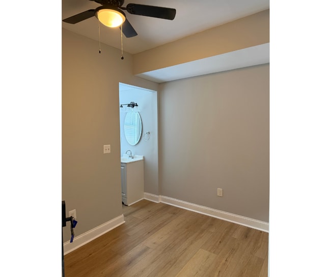 Building Photo - 5336 Cordelia Ave