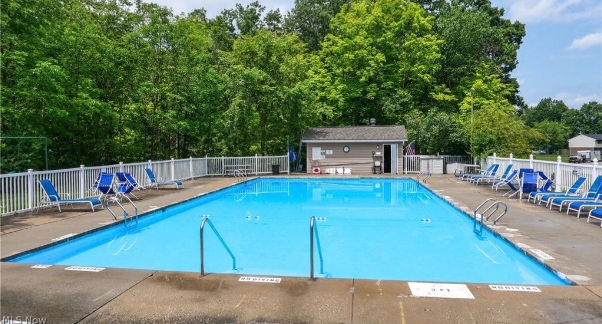 Building Photo - 1799 Higby Dr