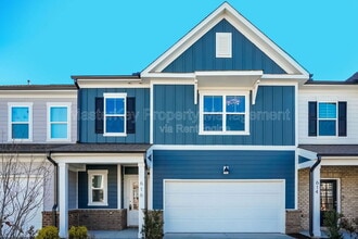 Building Photo - 616 Mount Blanc Way