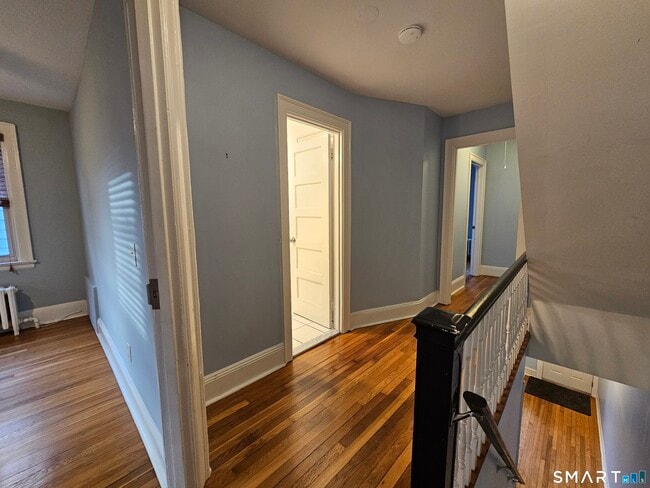 Building Photo - 57 Dalewood Ave