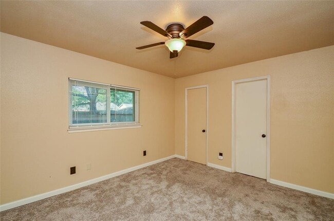 Building Photo - 7851 Battlepine Dr