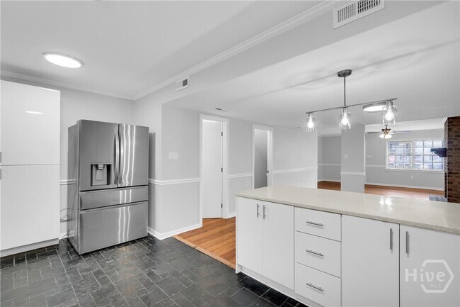Building Photo - 2612 Whatley Ave