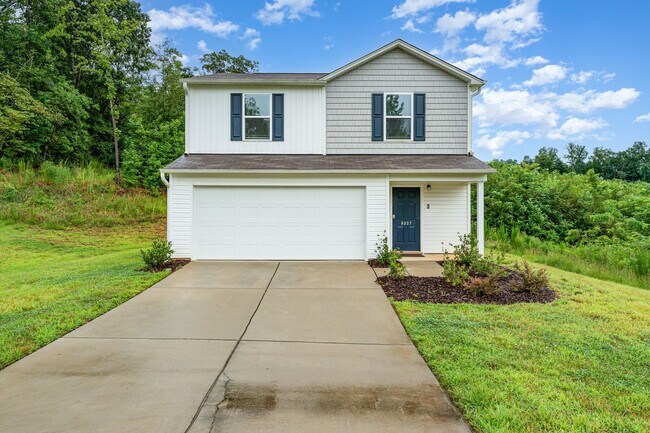 Building Photo - Recent Rent Reduction! Recent Rent Reducti...