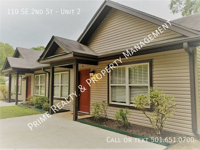 Primary Photo - 110 SE 2nd St