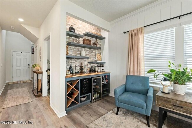 Building Photo - 184 Logrono Ct