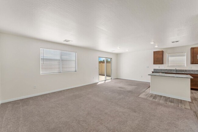 Building Photo - 6844 Toros St