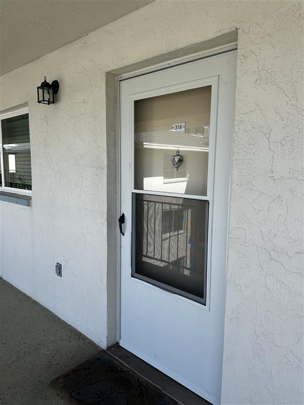 Building Photo - 708 S Tamiami Trl