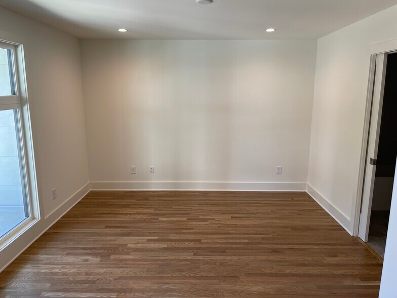 1st Floor Bedroom - 110 Oceola Ave