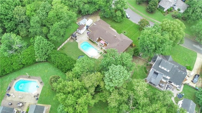 Building Photo - 1780 Valhalla Arch